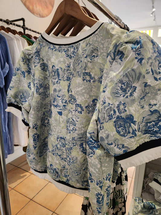 Puff sleeve jaquard