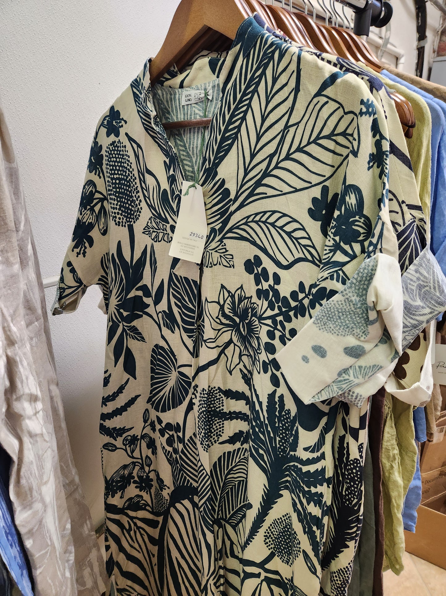 Italian linen big palm and flower print