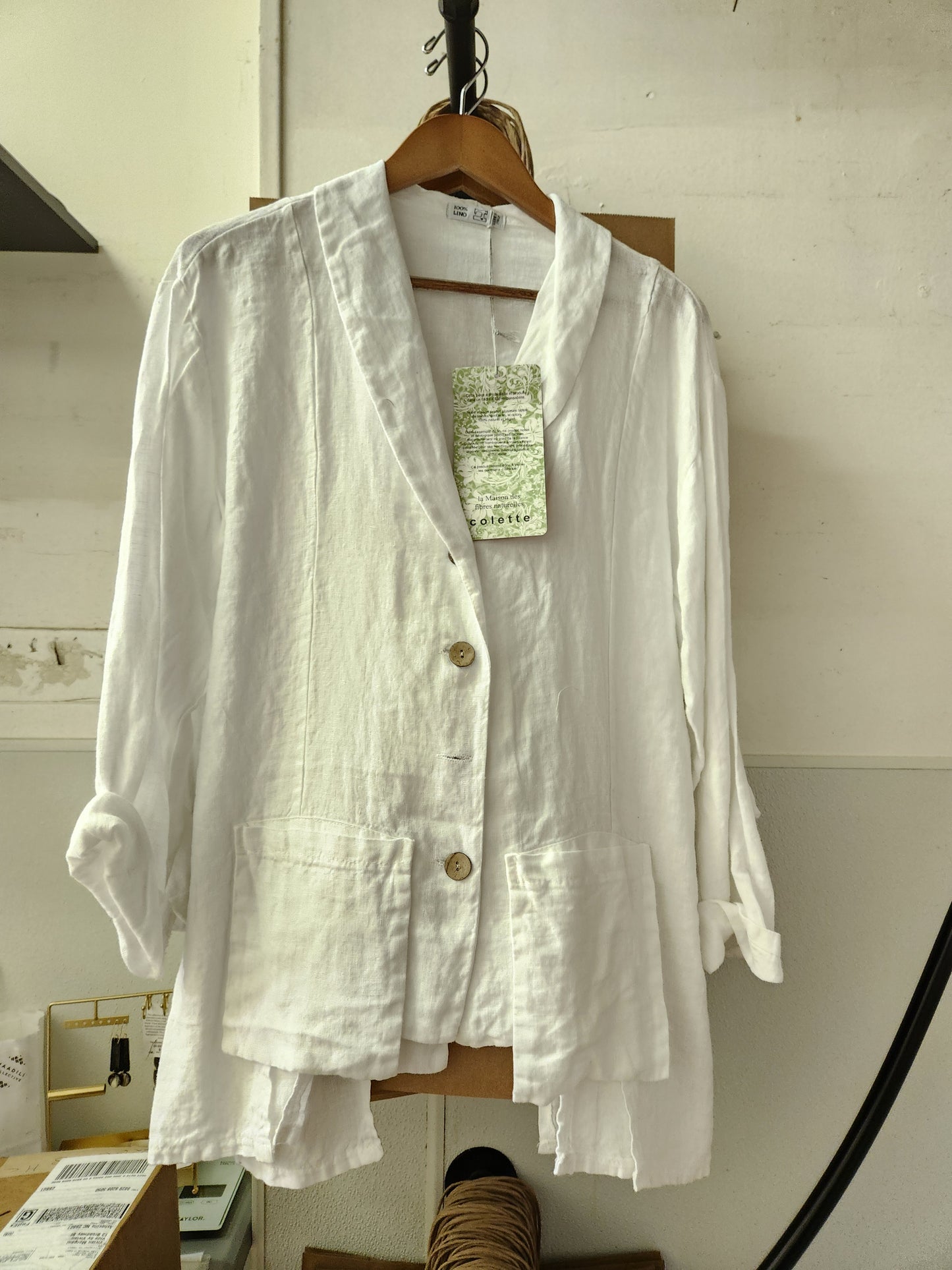 Italian Linen white blazer, cut out pockets