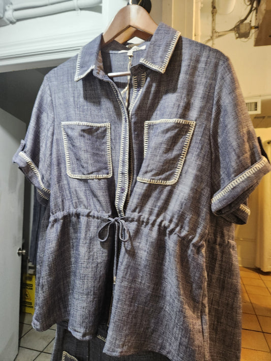 Contrast stich peplem shirt