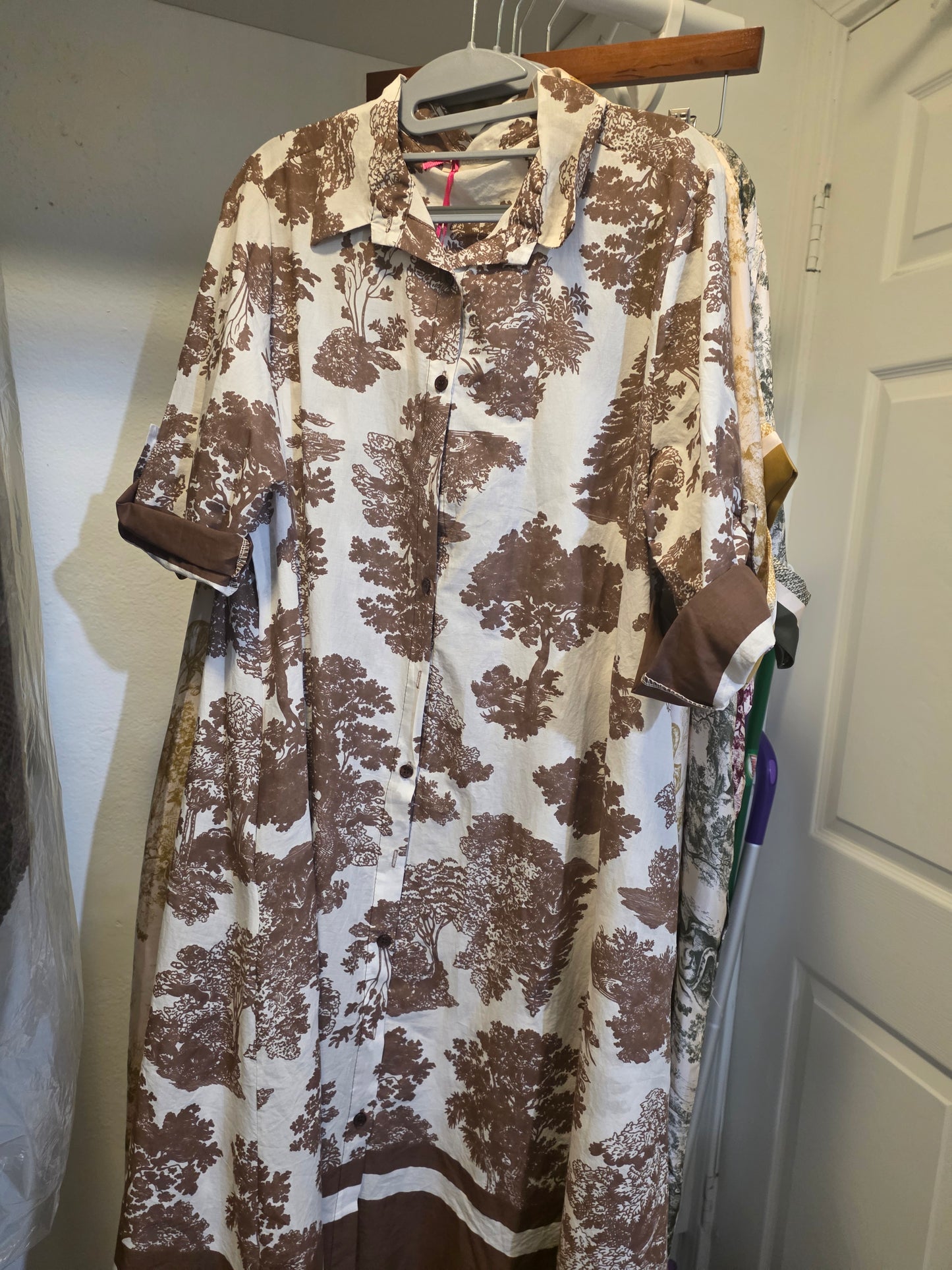 Italian Toile Cotton dress, creme/chocolate