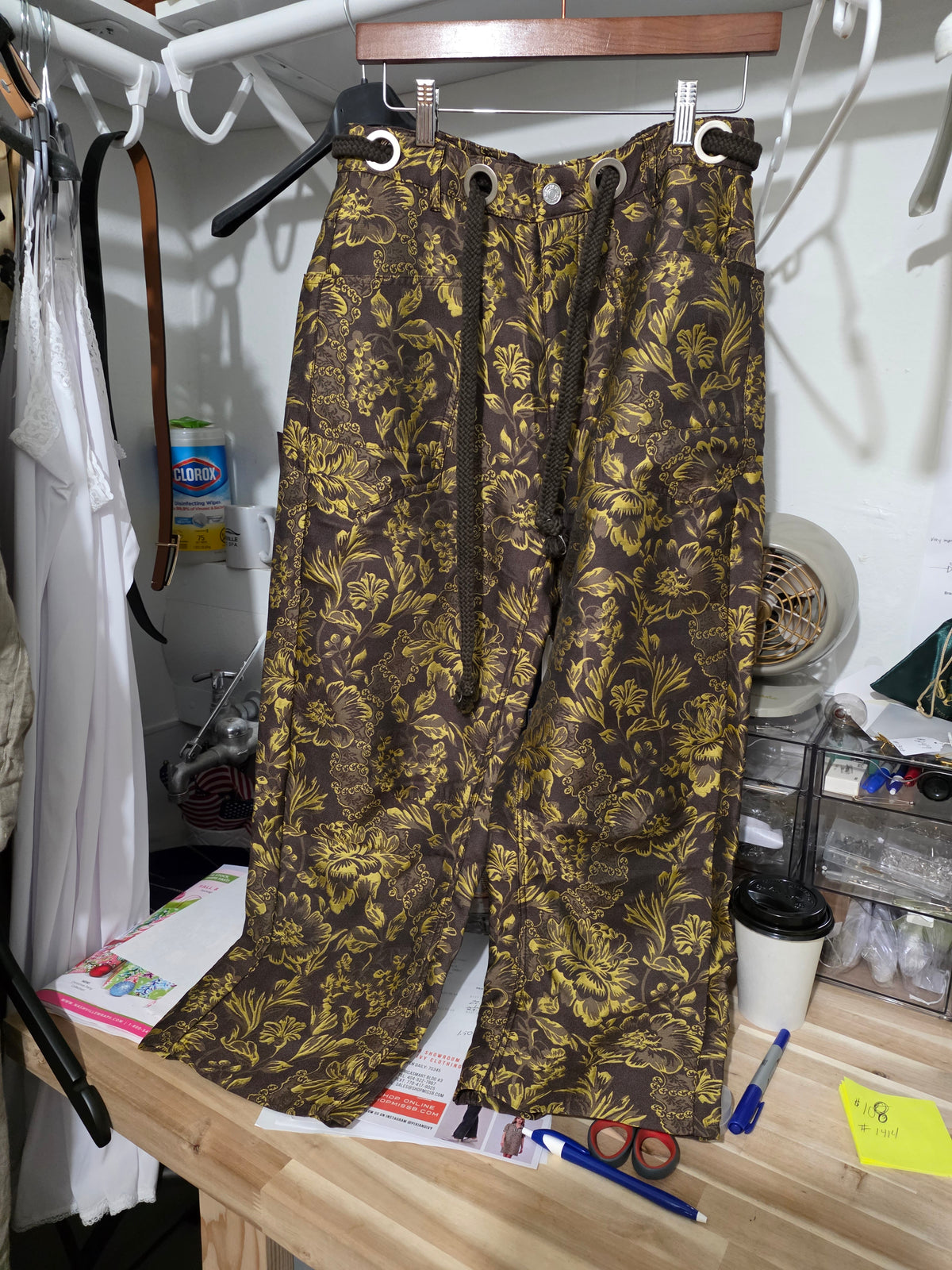Brocade gold brown pant