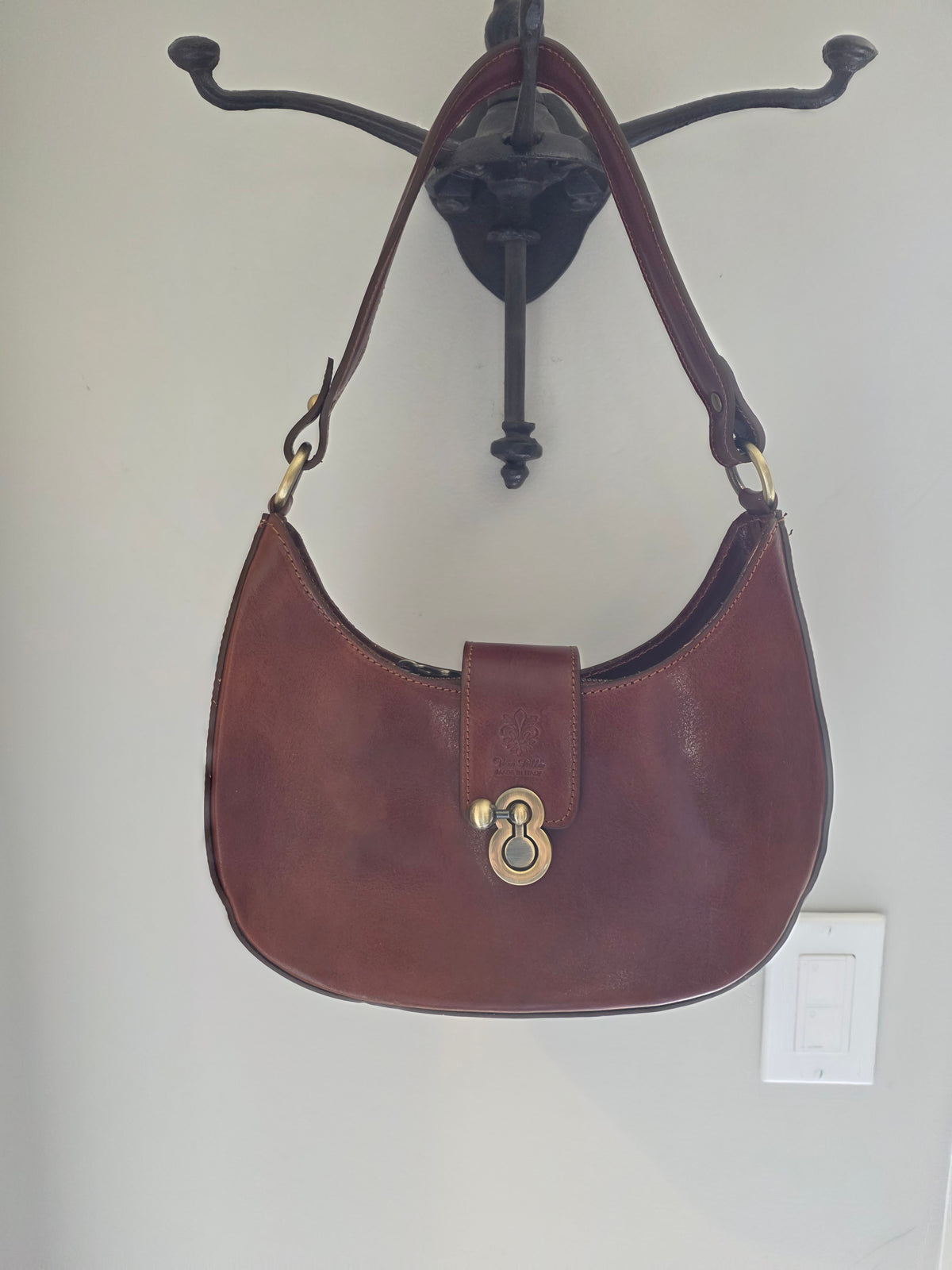 The Round About  italian purse various colors