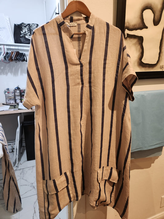 Italian Tunisian dress low pockets